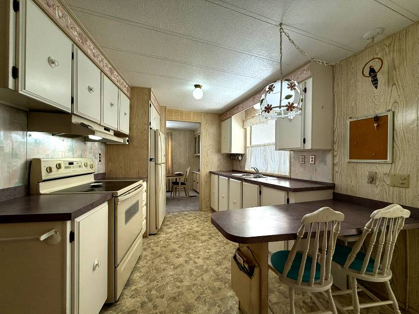 42 East Road a Palmetto, FL Mobile or Manufactured Home for Sale